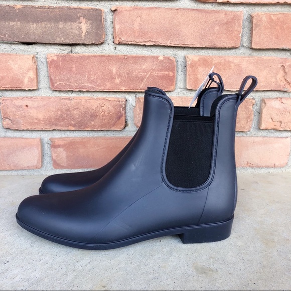 Target Shoes - NWT Target Chelsea Rain Boot In Navy
